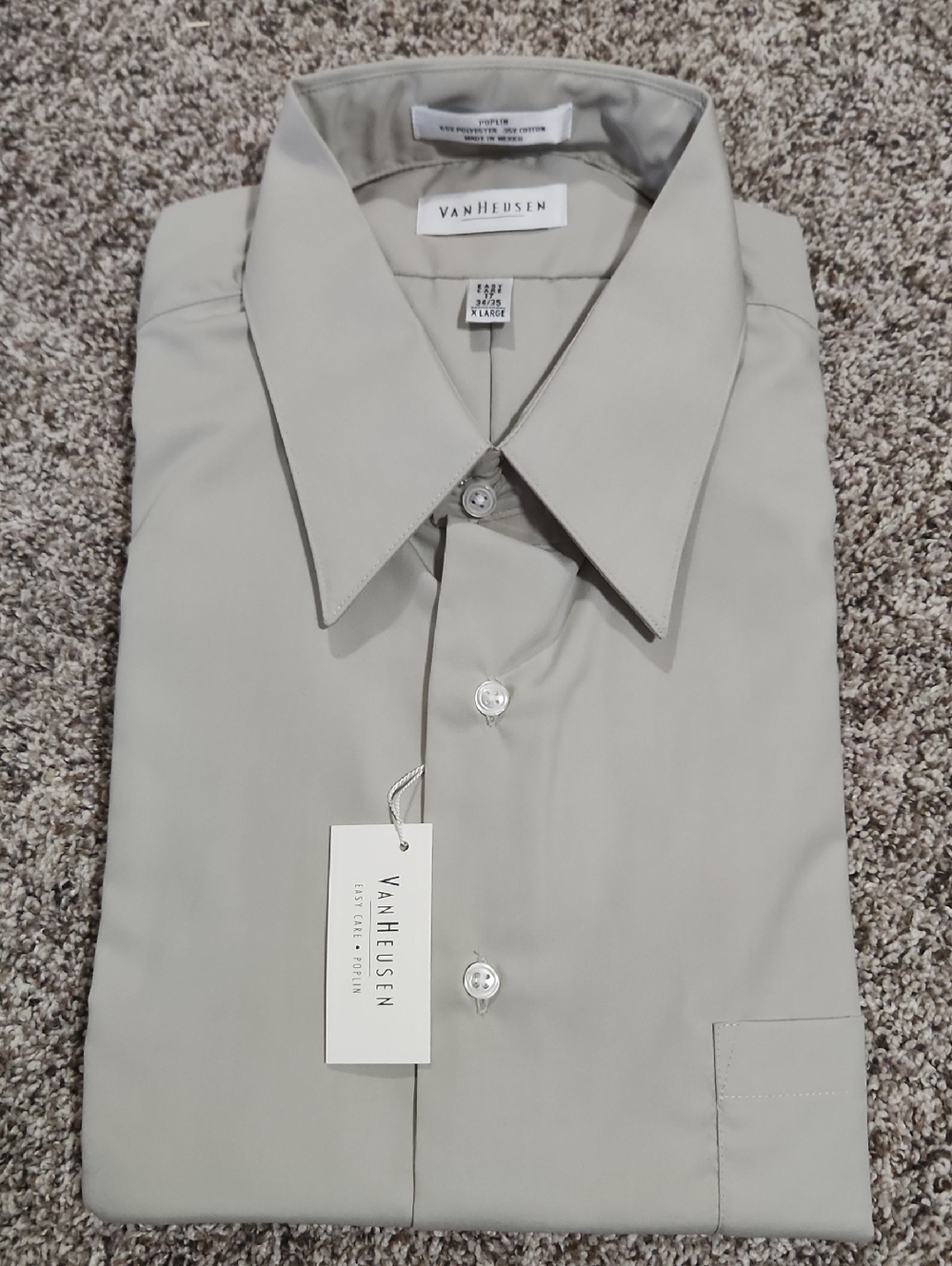 Van Heusen Men's Light Gray Dress Shirt - Spread Collar XL 34/35 NWT